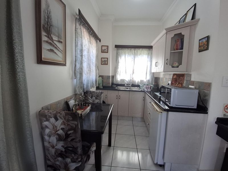 Neat Bachelor unit to rent - Photo 6