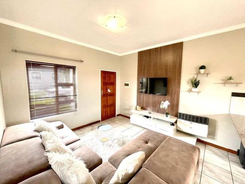 Neat as a pin three bedroom townhouse for sale in Trichardt - Photo 2