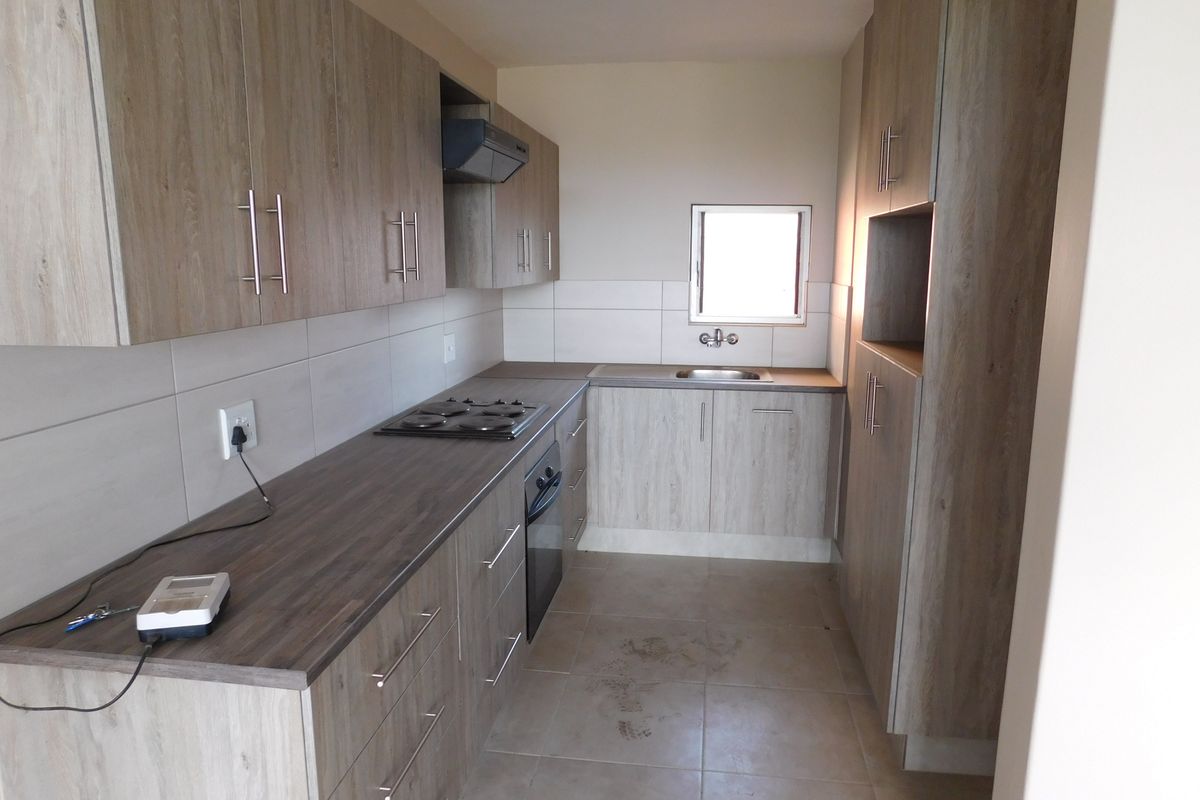 Newly Renovated in Kilner Park. - Photo 4