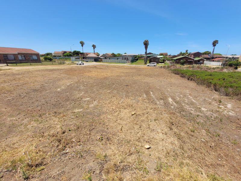 A Blank Canvas at the Sea in C Place, Jeffreys Bay - Photo 4