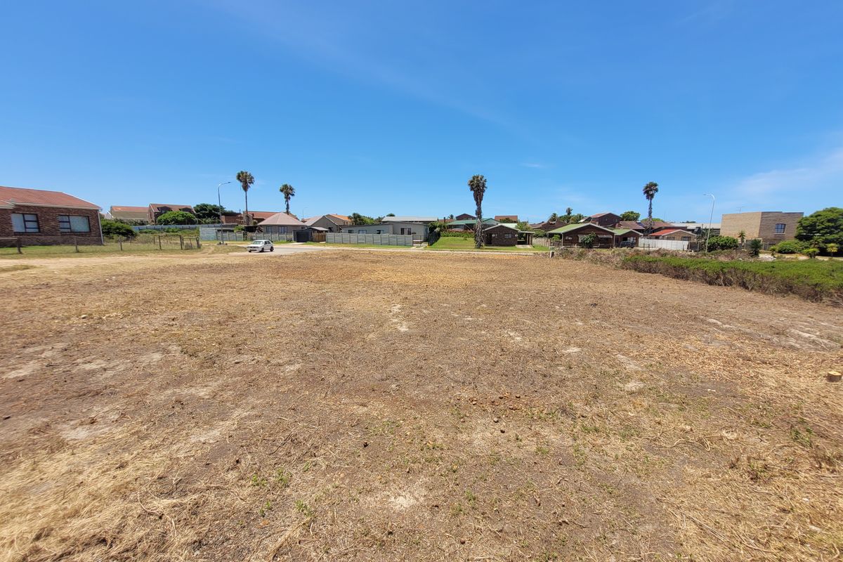 A Blank Canvas at the Sea in C Place, Jeffreys Bay - Photo 5