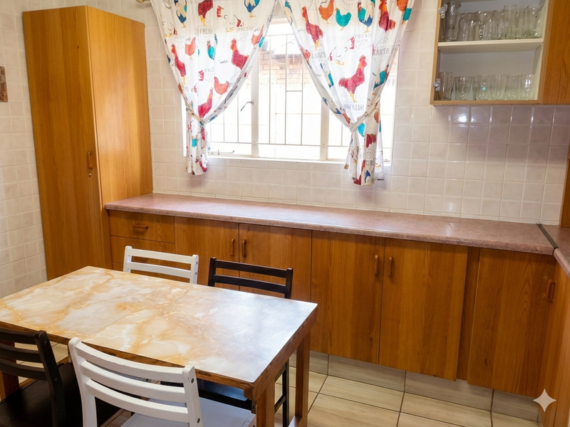 Welcoming Family Home of the Year! - Photo 4