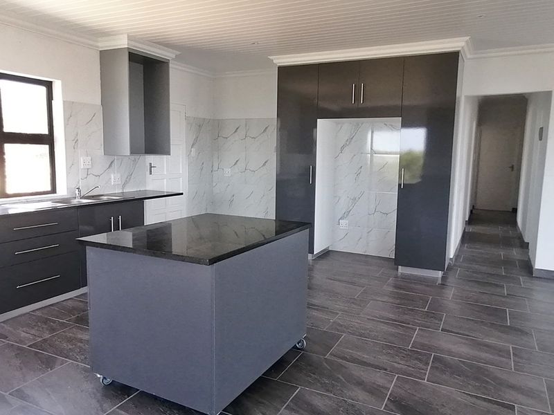 Modern Coastal Dream in a Private Nature Reserve - Photo 9