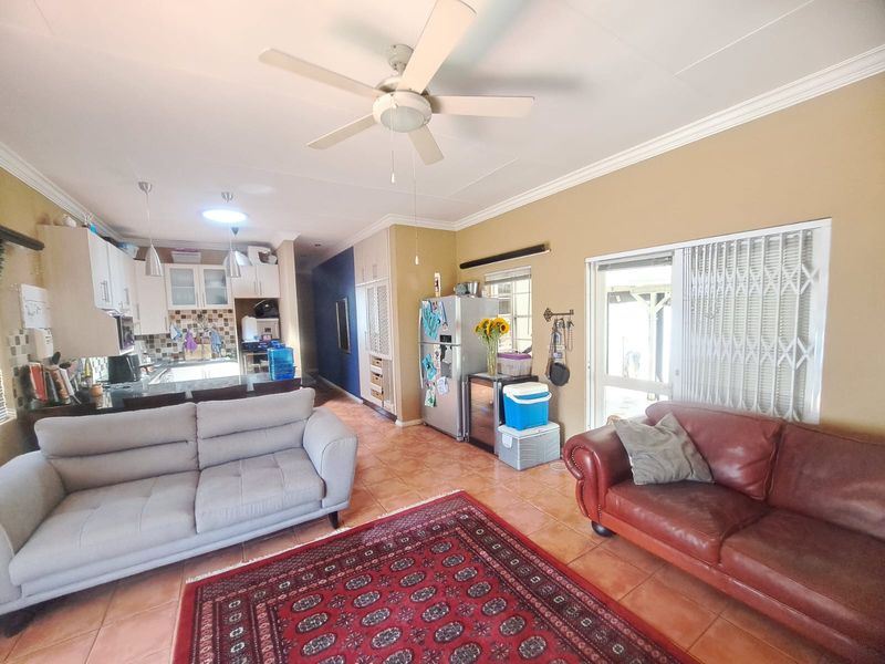 The Ultimate in Comfort and Convenience! - Photo 7