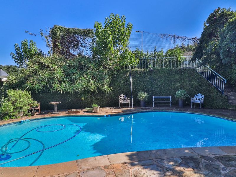 Grand Traditional Home with Breathtaking Views Over Pietermaritzburg – 7 Bedrooms, 6 Bathrooms, Pool - Photo 9