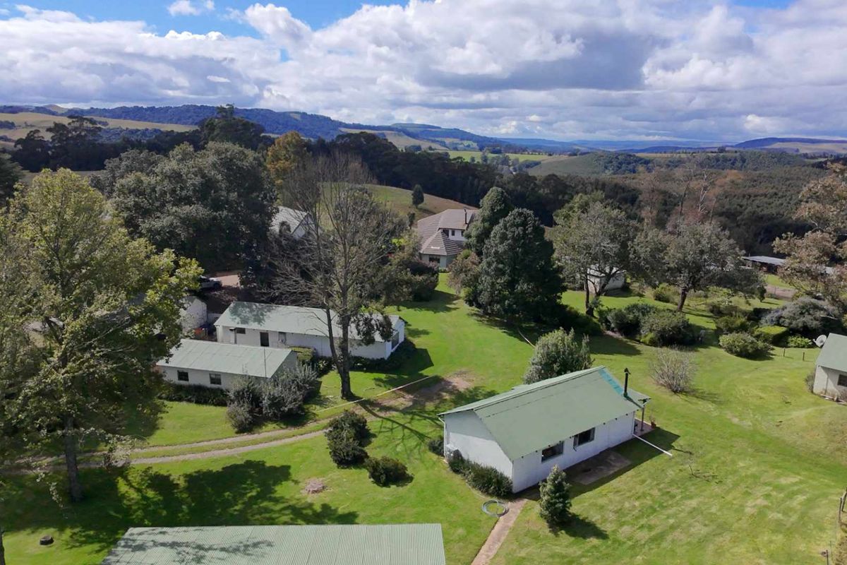 Fine Country Living in the Heart of the Dargle Valley - Photo 2