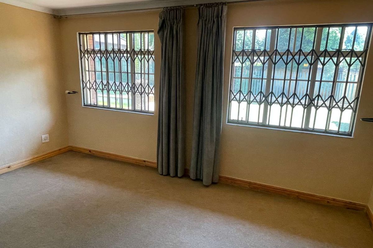 Unlock the Potential in Bedfordview! - Photo 5