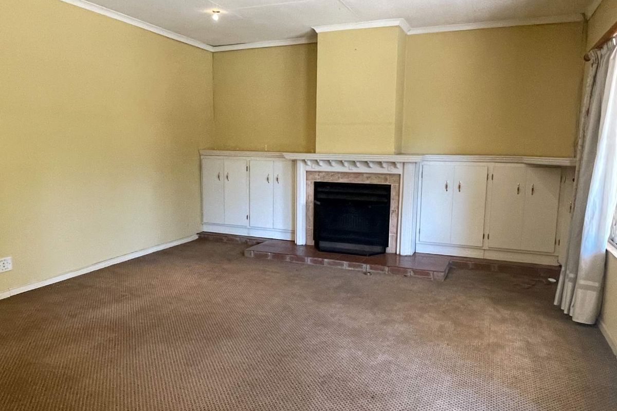 Unlock the Potential in Bedfordview! - Photo 3