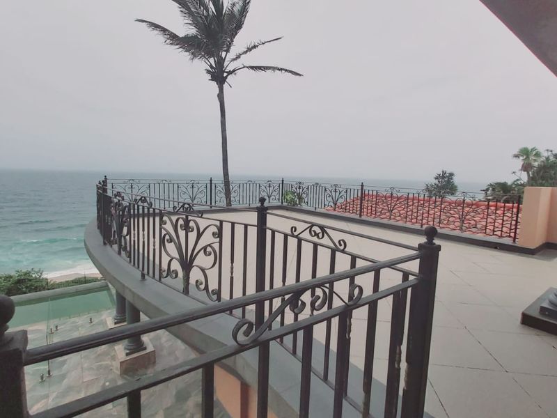 A Coastal Paradise - Photo 2