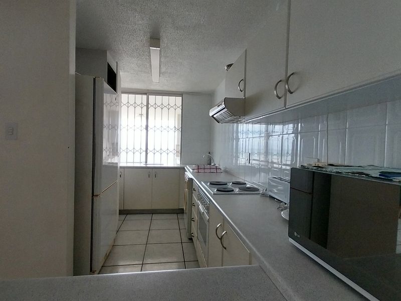 4 Bedroom unit with Spectacular Sea view - Photo 3