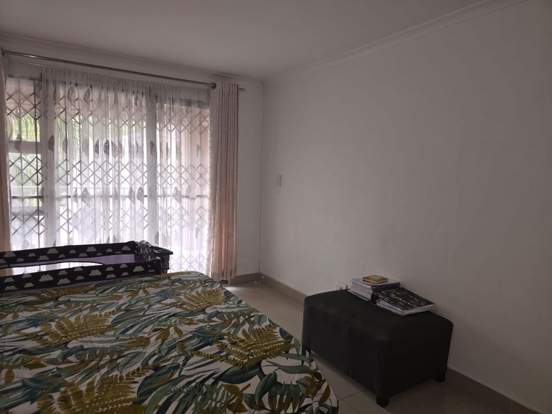 A Spacious 4 Bedroom Sanctuary - Photo 10