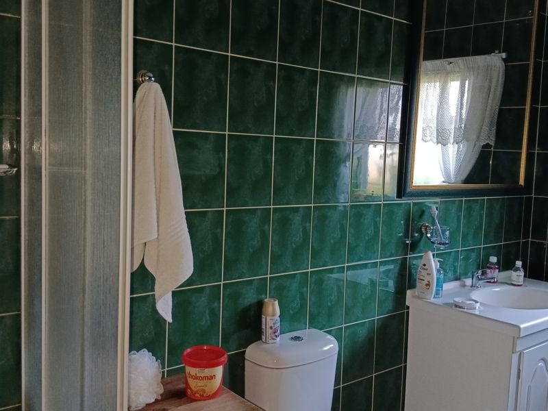 Luxury And Comfort Under One Roof - Photo 6