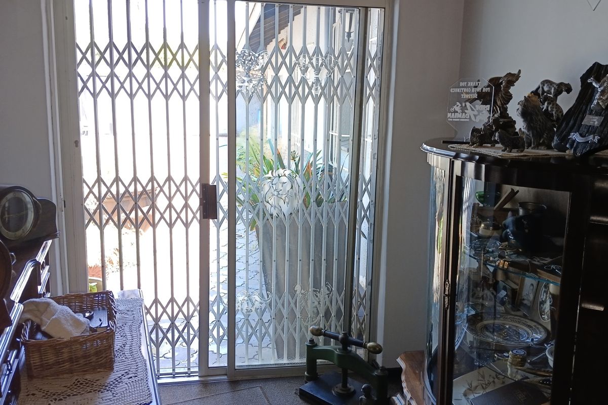 Luxury And Comfort Under One Roof - Photo 2