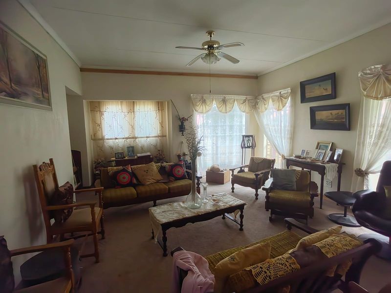 Charming 3-bedroom townhouse for sale in Parys in a peaceful location in Parys - Photo 4