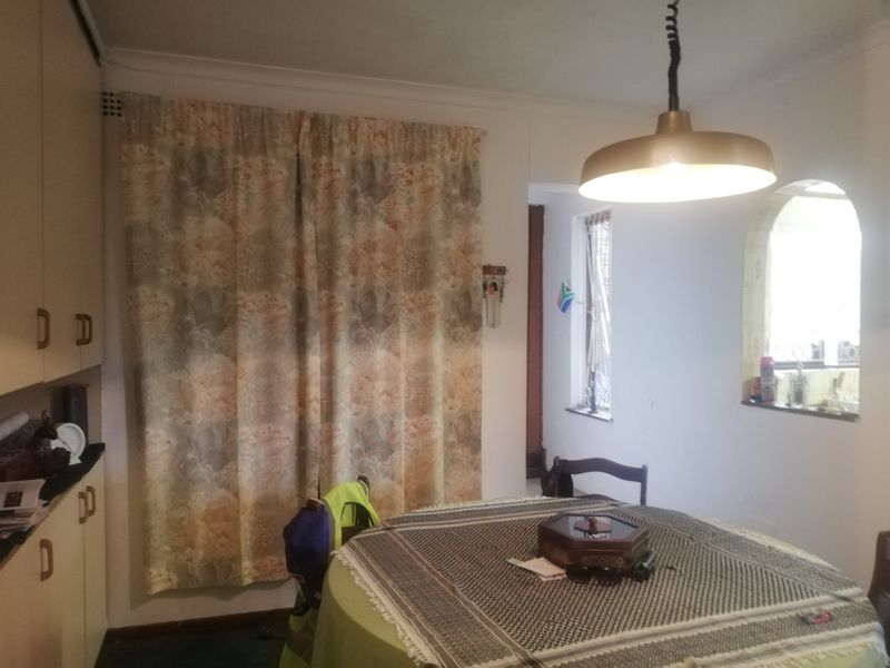 Lovely Home, Shallcross - Photo 8