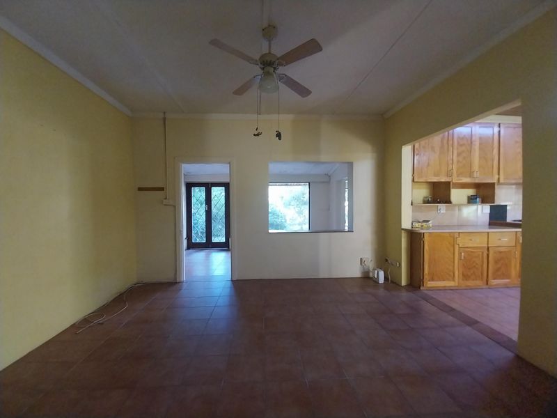 Smallholding for Sale – Peaceful Property with 2 Homes in Shelly Beach - Photo 7