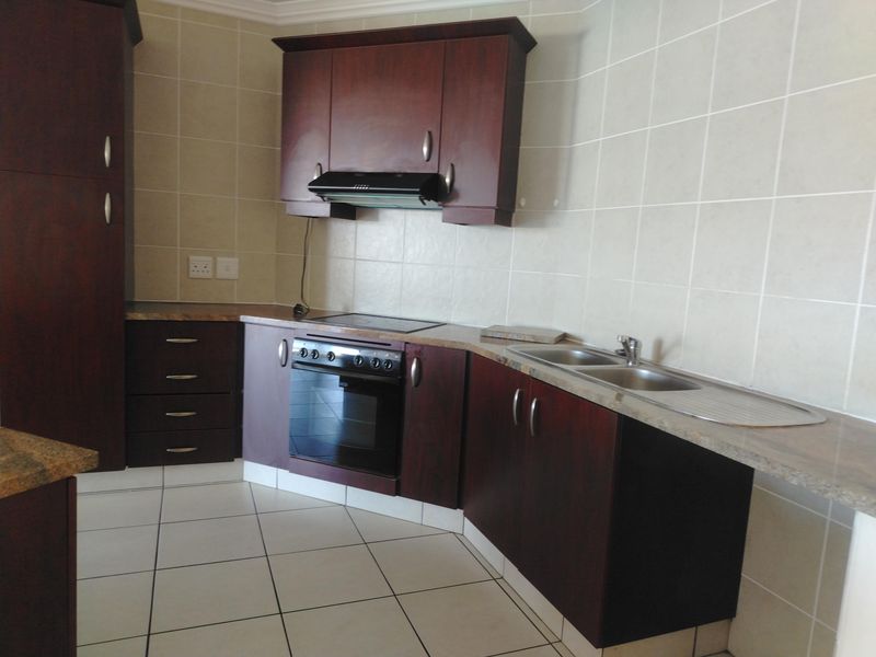 Discover coastal living at its finest in this beautiful 3-bedroom home just steps from the beach. - Photo 4