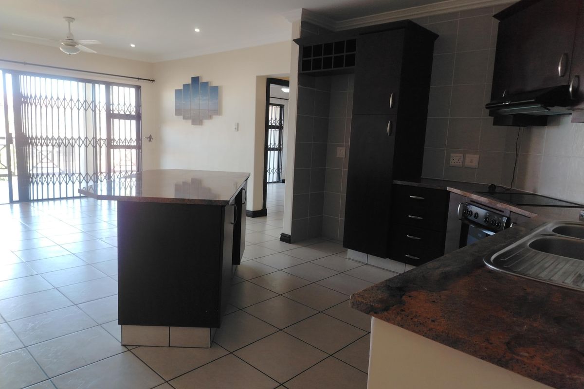 Discover coastal living at its finest in this beautiful 3-bedroom home just steps from the beach. - Photo 5