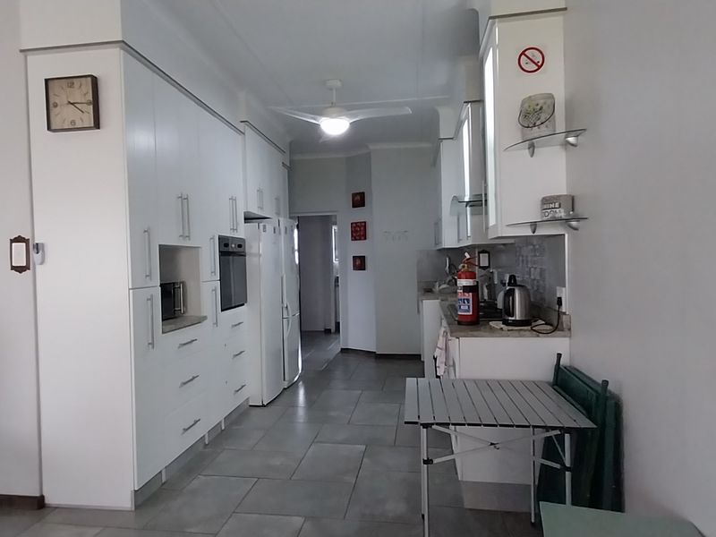 Modern 2 Bedroom unit to rent Manaba - Photo 3