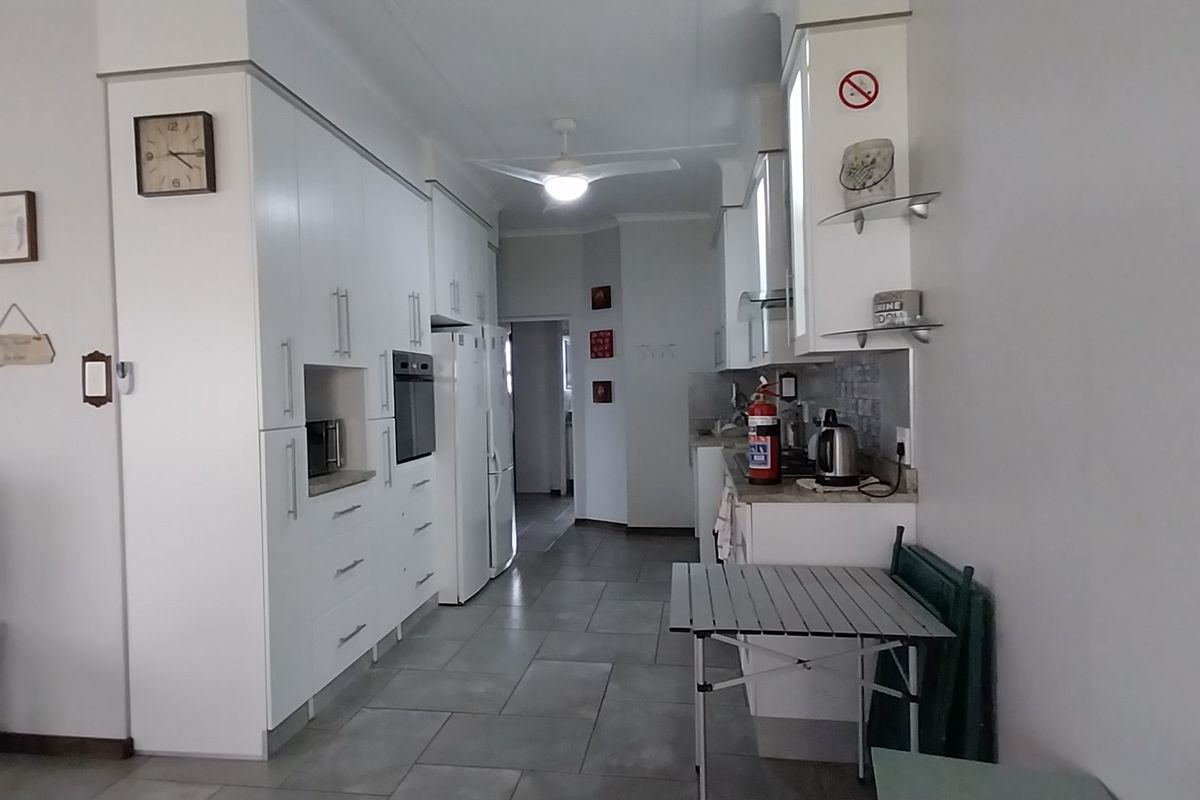 Modern 2 Bedroom unit to rent Manaba - Photo 3