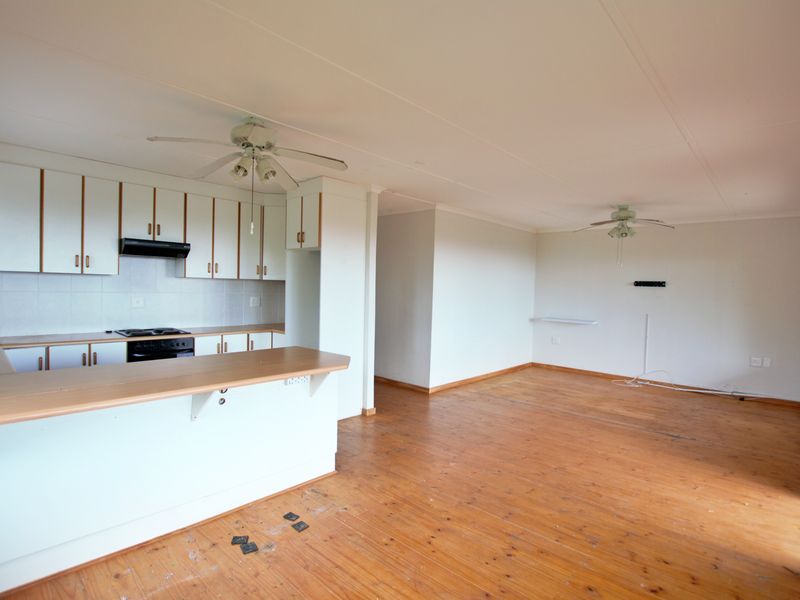 Stunning Sea View Log Cabin in Freeland Park - Photo 3