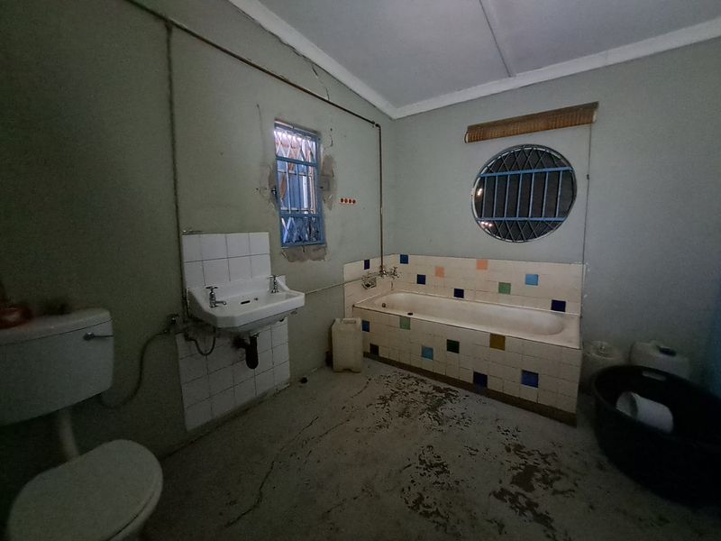 3-Bedroom Family Home for Sale - Photo 8