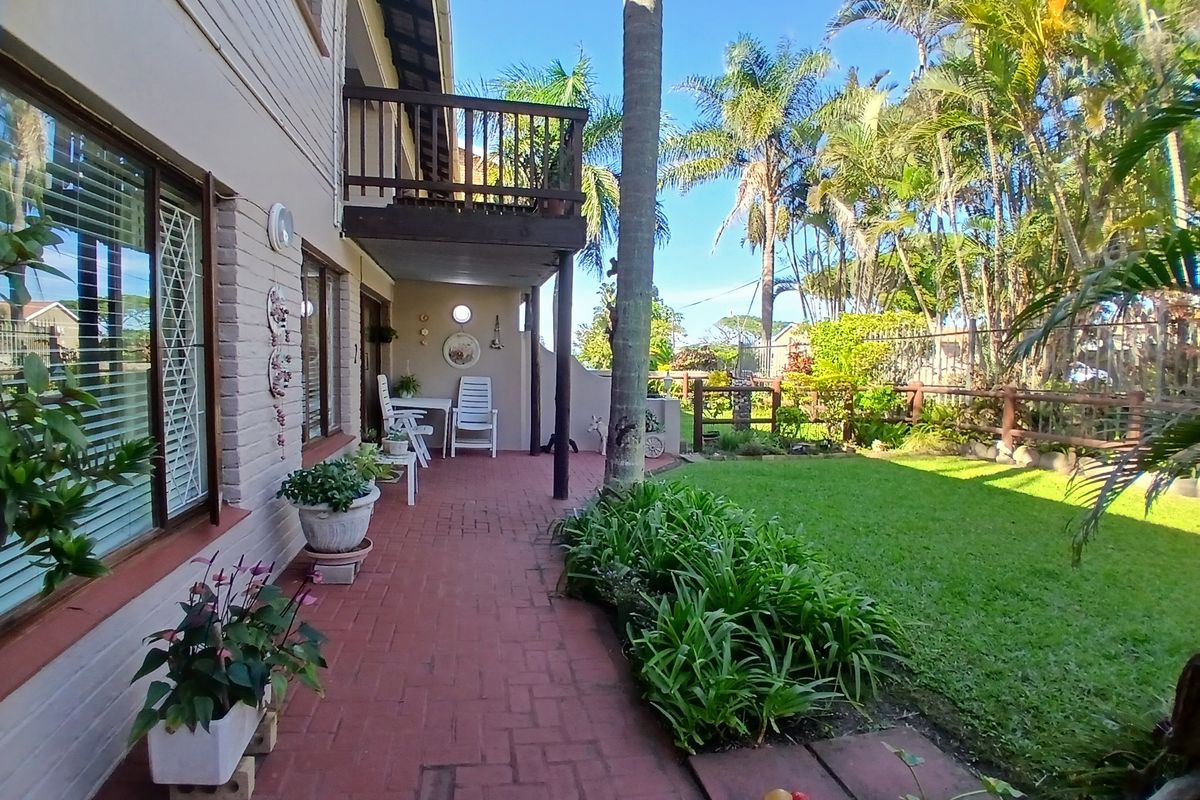 Neat Ground Floor Pet-Friendly Unit with Garden, Garage & Sea View Near Beach - Photo 2