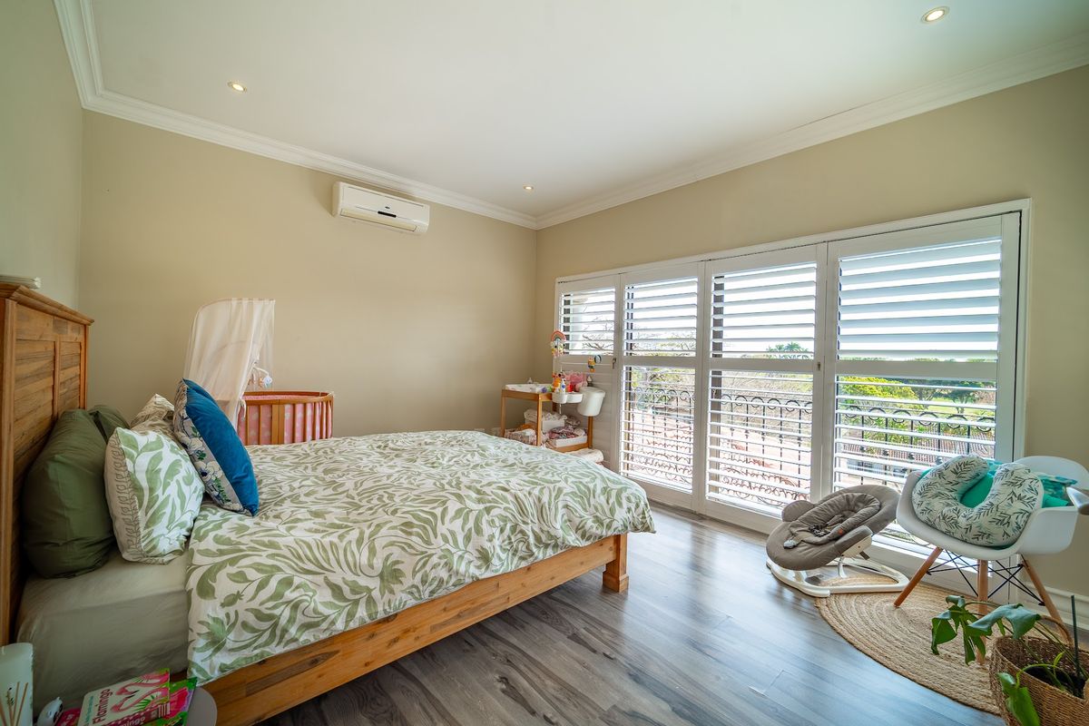 Umhlali Golf Estate Family Home with elevated views - Photo 4