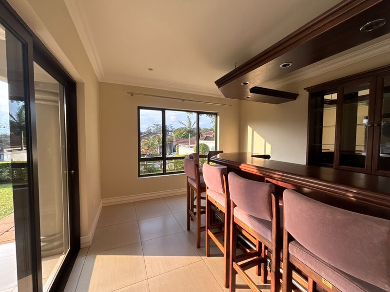 Stunning 3-bedroom house for sale in Umhlali Golf Estate, Ballito – luxury living awaits you! - Photo 6