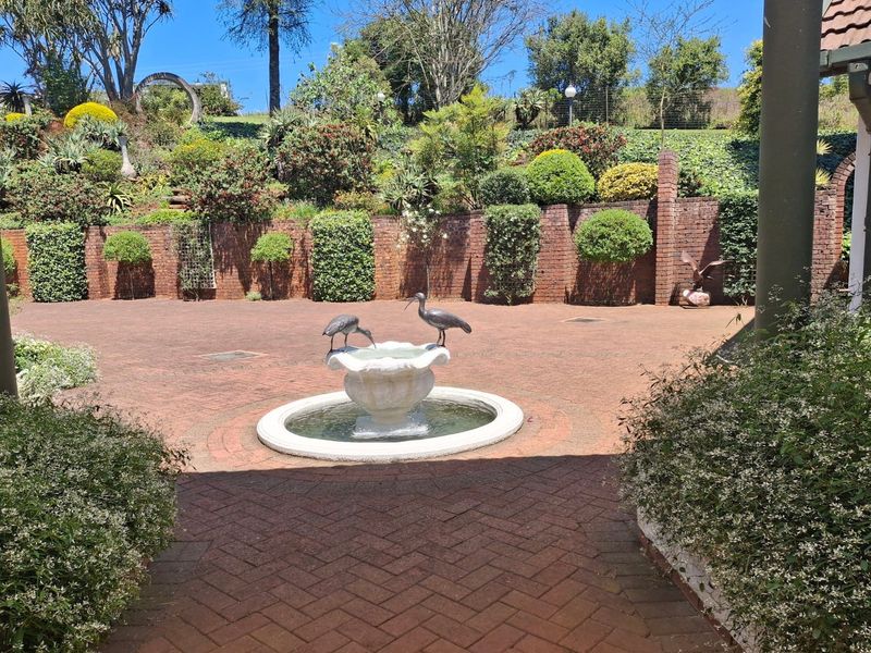 A Once-in-a-Lifetime Property in Howick, KwaZulu-Natal - Photo 4
