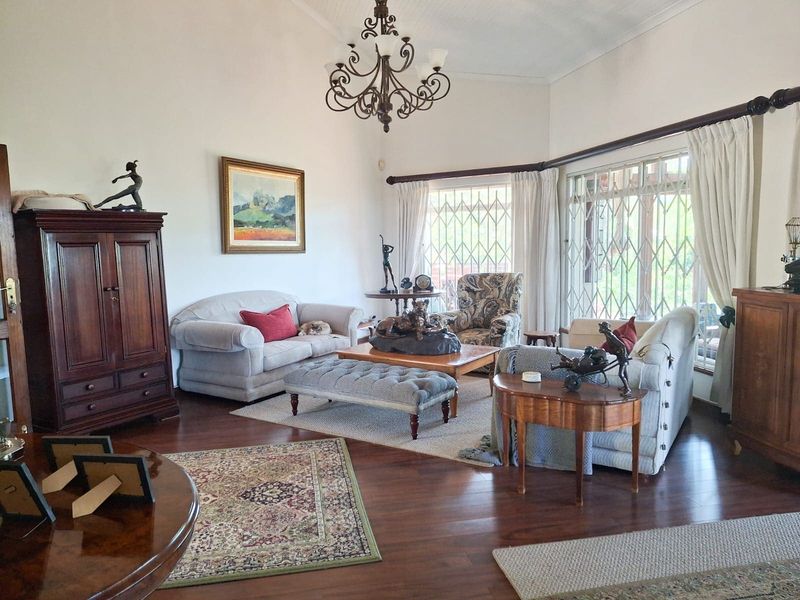 A Once-in-a-Lifetime Property in Howick, KwaZulu-Natal - Photo 9