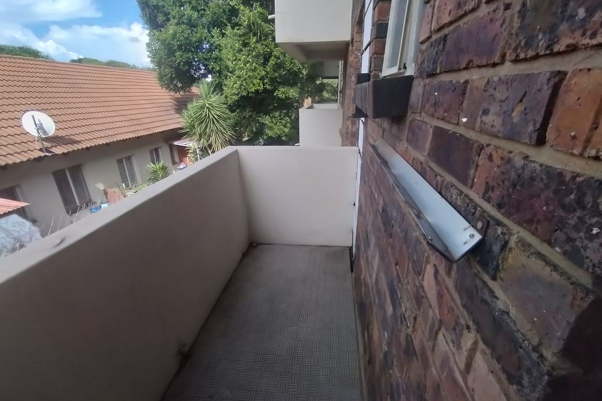 Lock-Up-and-Go Living: Perfect for Families or Investors! - Photo 4