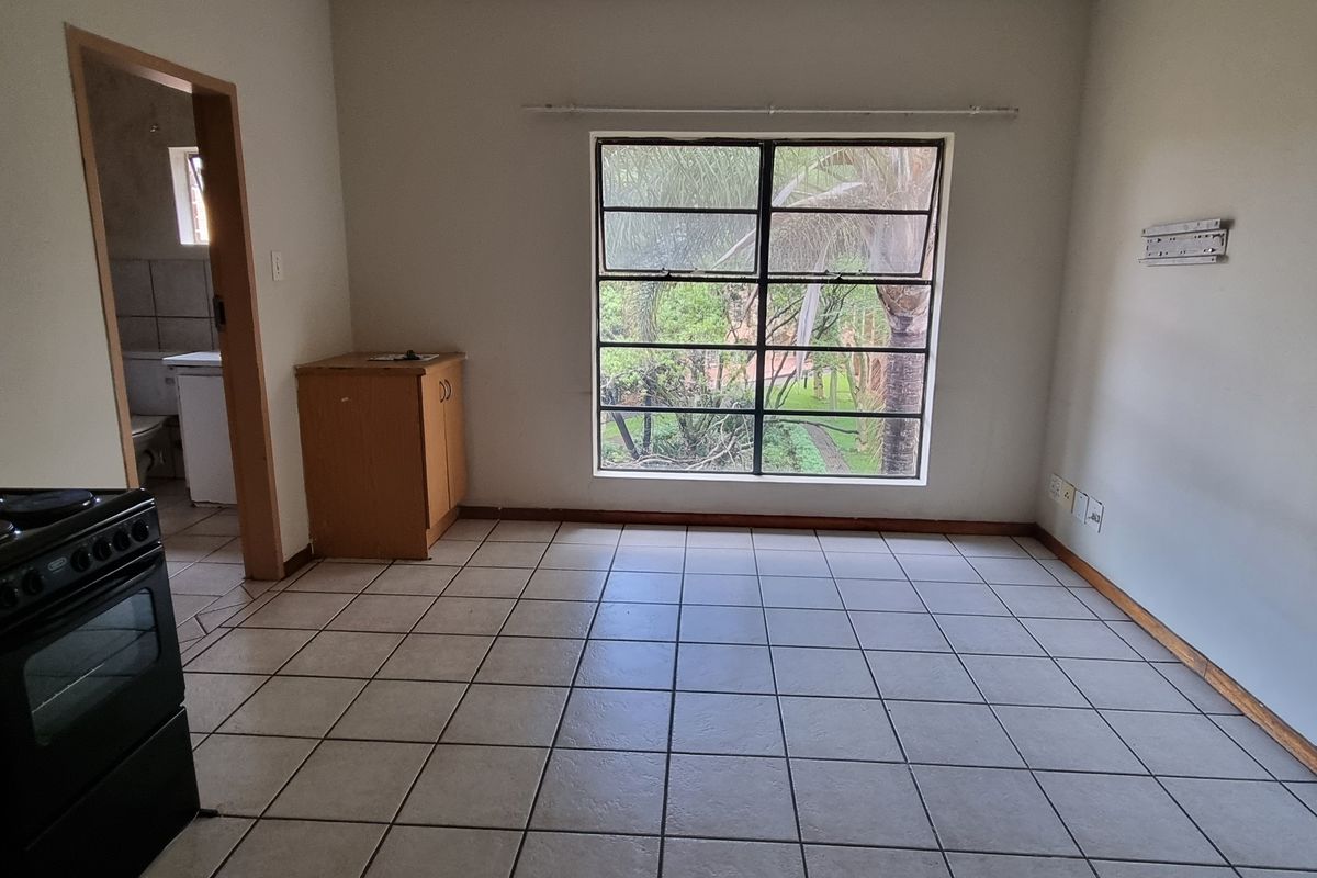 Adorable & Cozy Studio Unit - Photo 2