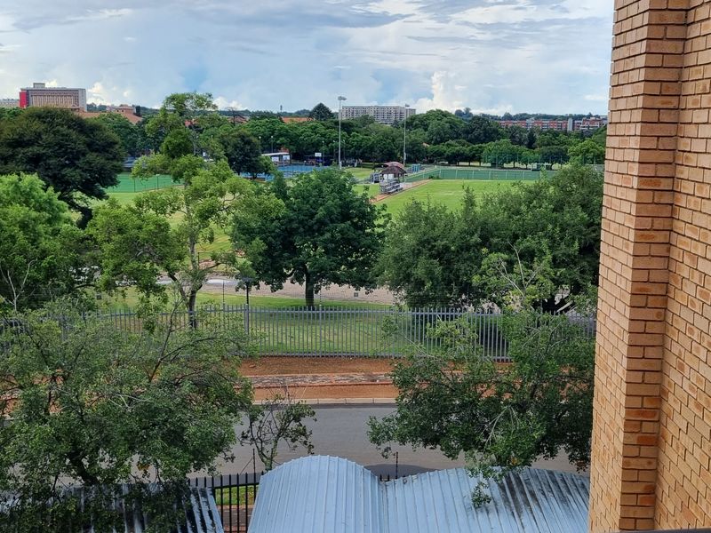 Adorable & Cozy Studio Unit - Photo 10