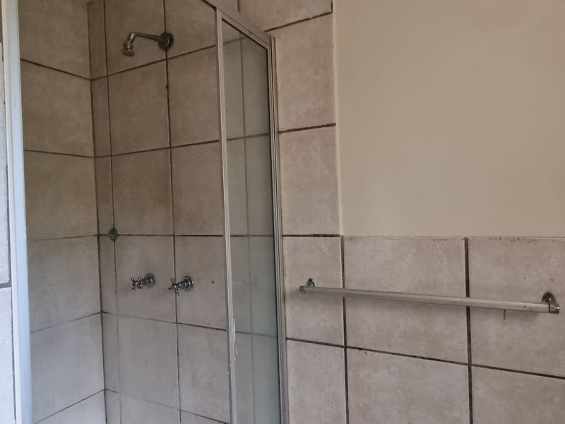 Adorable & Cozy Studio Unit - Photo 7