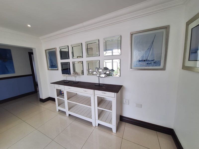 Stunning House With Some Furniture. - Photo 8