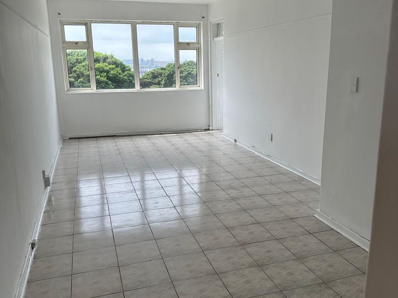 Flat To Rent in The Bluff - Photo 3