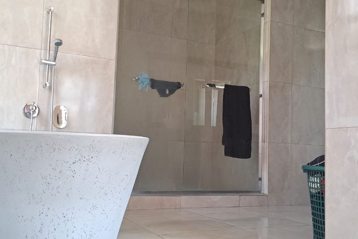 Worry free secure estate lifestyle - Photo 5