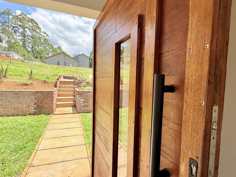 Move-In Ready Home with Modern Charm - Photo 4