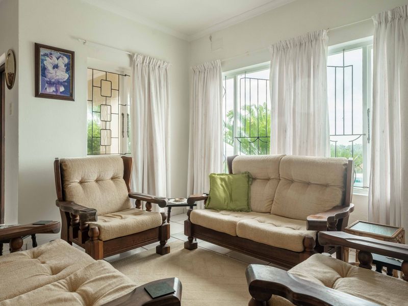 Wake to sea views - Photo 4