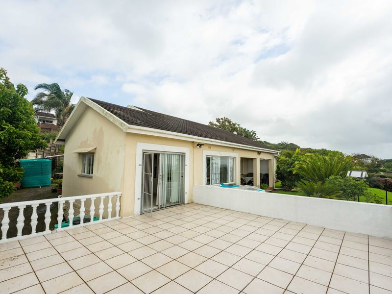 Wake to sea views - Photo 7