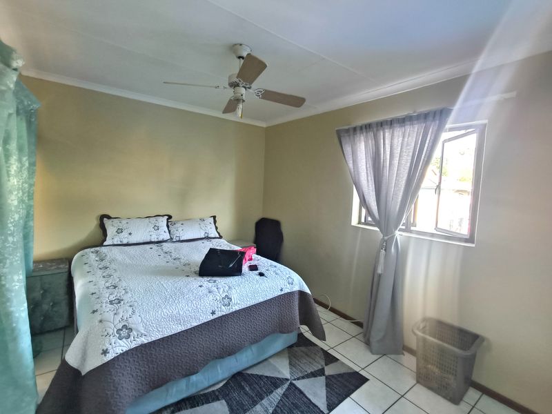 Coastal Comfort in the Heart of Meerensee - Photo 4