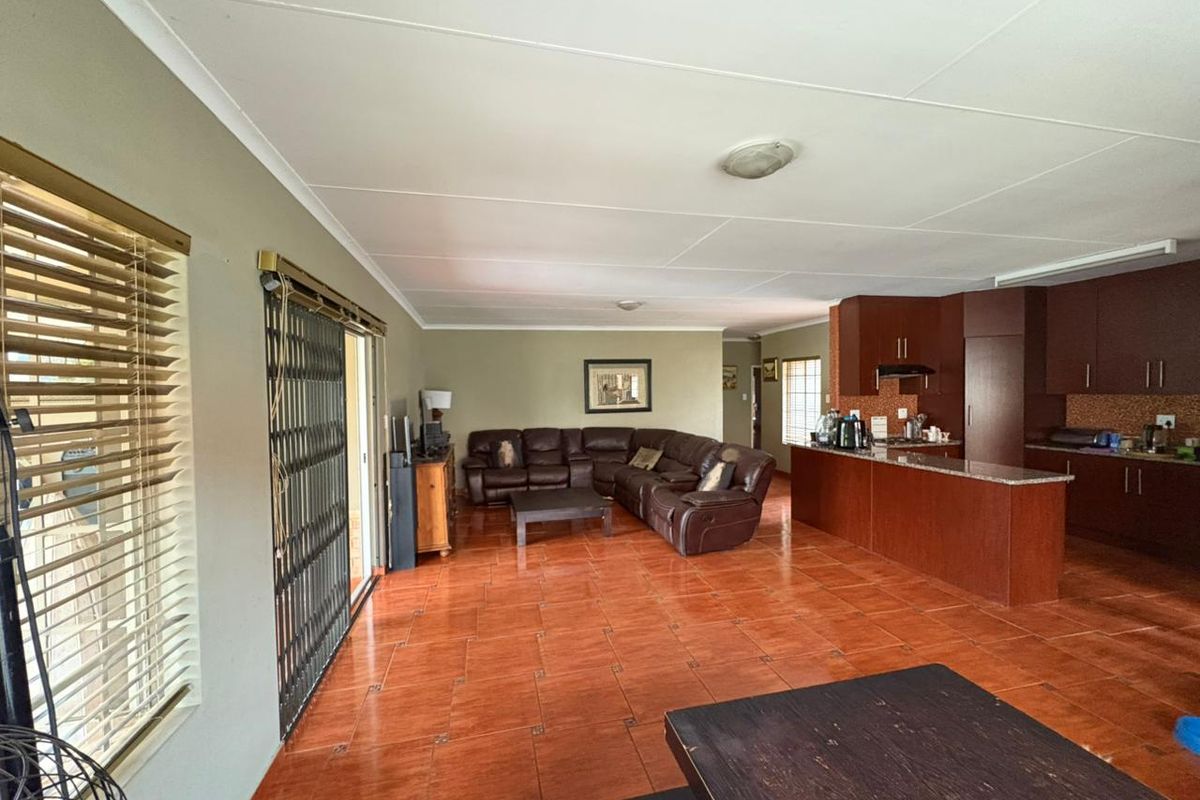 Most Popular!! - Photo 2