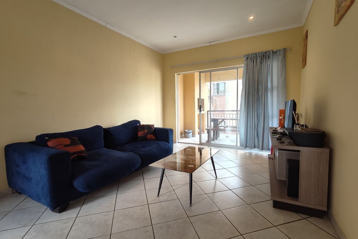 Snag This Gem Before It’s Gone! - Photo 3