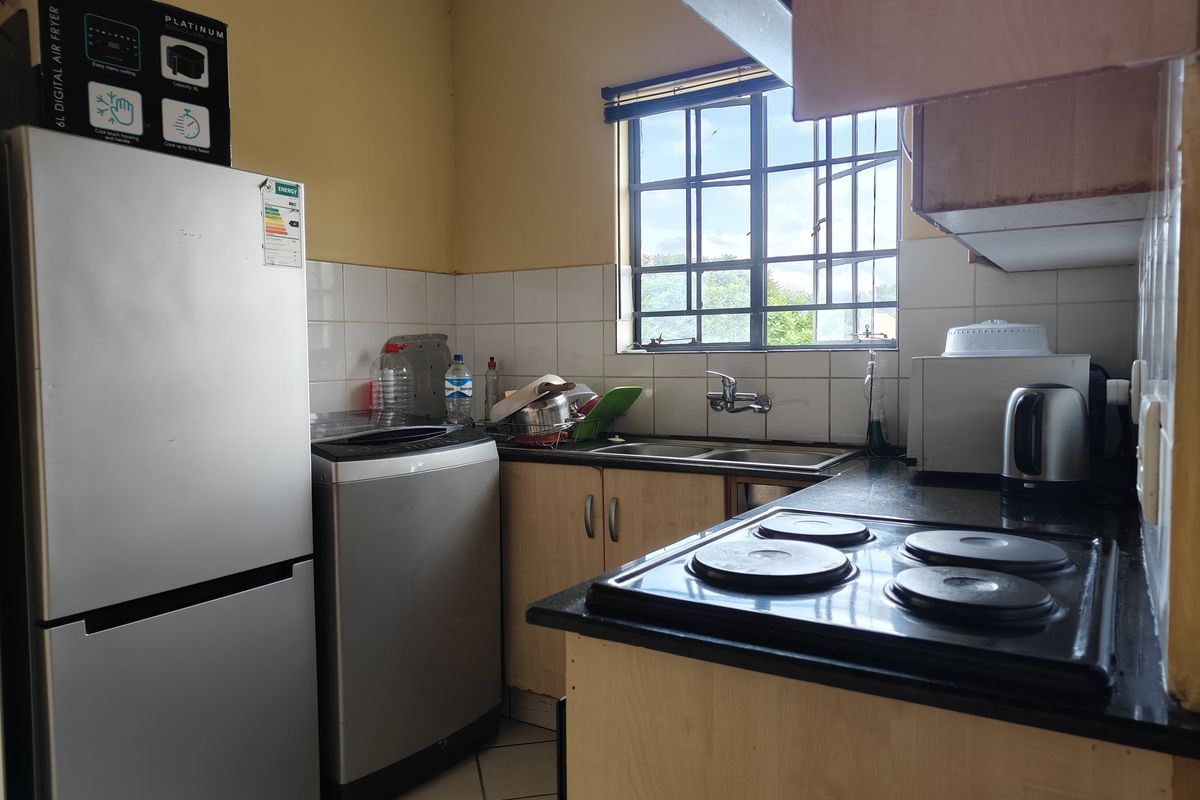 Snag This Gem Before It’s Gone! - Photo 5