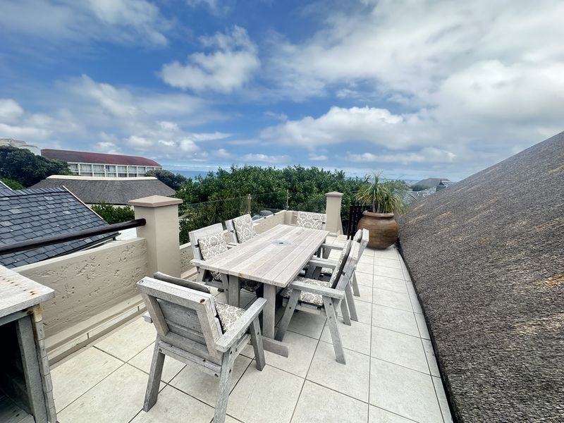 Entertainer's Delight with Private Beach Access Wilderness Garden Estate - Photo 4