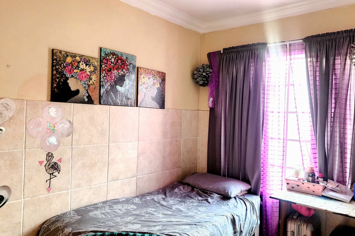 Spacious 3-Bedroom Home with Double Garage in Ben Fleur – Perfect Family Living. - Photo 5