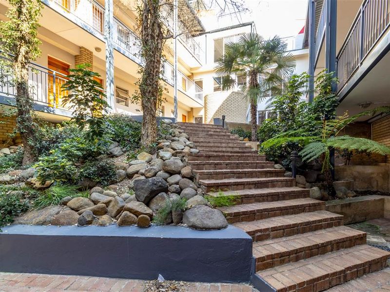 Modern Ground-Floor 1-Bedroom Apartment – Ideal Investment or First Home - Photo 5