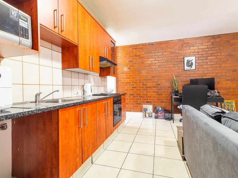 Modern Ground-Floor 1-Bedroom Apartment – Ideal Investment or First Home - Photo 3