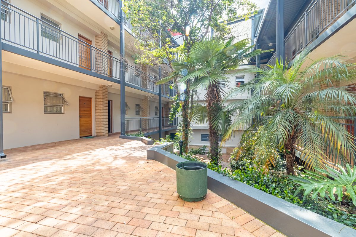 Modern Ground-Floor 1-Bedroom Apartment – Ideal Investment or First Home - Photo 2